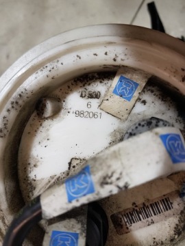 ПОПЛАВКОВЫЙ ДАТЧИК УРОВНЯ ТОПЛИВА 6765849 BMW E60 E61 LCI EUR 3.0D M57