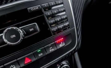 Mercedes Klasa A W176 Hatchback 5d 2.0 250 BlueEFFICIENCY 211KM 2014 Mercedes-Benz Klasa A SPORT-Pakiet 2.0B 211Ps 4x4 Skora Bixenon Navi Ledy, zdjęcie 33