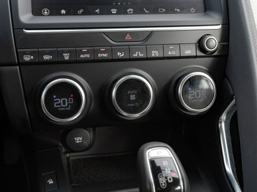 Jaguar E-Pace SUV 2.0 i4P 200KM 2019 Jaguar E-Pace DX09957#2.0 i4P AWD S K.cofania, zdjęcie 17