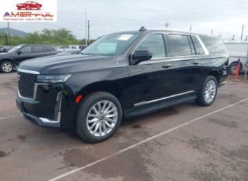 Cadillac Escalade III 2021 Cadillac Escalade Esv Luxury 2021 6.2 Benzyna 420KM