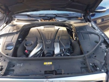 Mercedes Klasa S W222 2015 Mercedes-Benz Klasa S 550 2015 4.7 Benzyna 449KM, zdjęcie 8