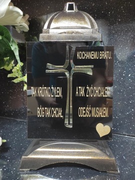 свеча, часовня, гравированная табличка, ваш текст
