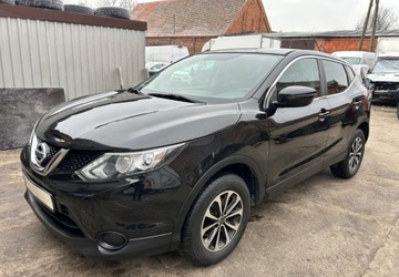 Nissan Qashqai II Crossover 1.2 DIG-T 115KM 2015 Nissan Qashqai Fajny Stan 1.2 Benzyna 116KM