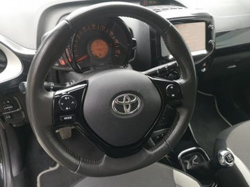 Toyota Aygo II Hatchback 5d 1.0 VVT-i 69KM 2014 Toyota Aygo 1.0 VVT-i 70KM # Klima # Kamera #, zdjęcie 14