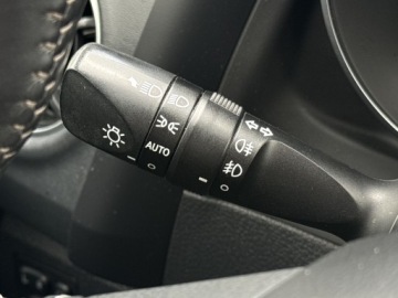 Toyota Auris II 2017 Toyota Auris Hybrid 135 Premium II (2012-) Hybrid, zdjęcie 18