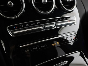 Mercedes Klasa C W205 Kombi Facelifting HYBRYDA 2.0 300 e 320KM 2020 Mercedes C 300 GRATIS! Pakiet Serwisowy o, zdjęcie 28