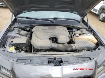 Chrysler 300C II 2019 Chrysler 300 2019 r., 3,6 L 4X4 3.6 Benzyna 292KM, zdjęcie 10