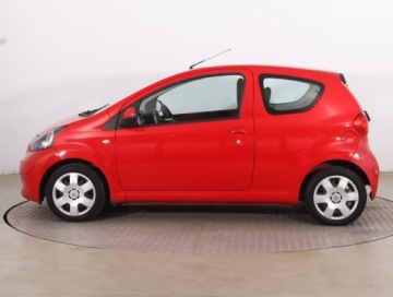 Toyota Aygo I Hatchback 3d 1.0 VVT-i 68KM 2006 Toyota Aygo 1.0 VVT-i, Klima, zdjęcie 2