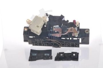 ZAMEK TYLNEJ KLAPY AUDI A6 C5