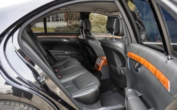 Mercedes Klasa S W221 Limuzyna 5.5 V8 (500) 388KM 2005 Mercedes-Benz Klasa S 5,5V8 (388KM) 5.5 Benzyna 388KM, zdjęcie 12