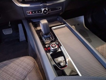 Volvo XC60 II 2026 VOLVO XC60 B5 AWD Core Suv 2.0 (264KM) 2026, zdjęcie 7