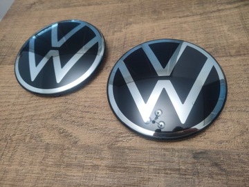 VW T-ROC T-CROSS ZNACZEK LOGO POD RADAR DISTRONIC 2GM853601E 2GM.853.601.E