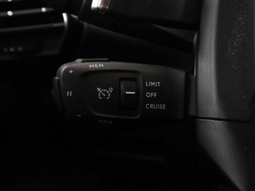  DS Automobiles DS 7 Crossback 2.0 HDi Automat, zdjęcie 32