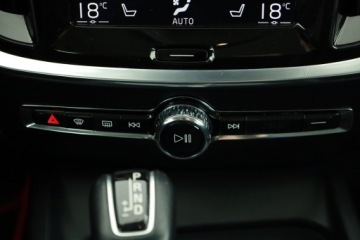 Volvo V60 II  Kombi 2.0 T4 190KM 2020 Volvo V60 T4 2.0, Salon Polska, Automat, Skóra, zdjęcie 9