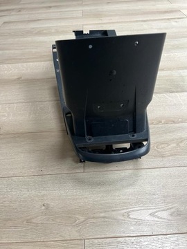 Yamaha YZF R6 RJ03 RJ01 99-02 Заполняющая колесную арку задняя кнопка