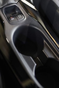 Toyota Corolla Cross 2.0 Hybrid Dynamic Force 197KM 2024 Toyota Corolla Cross Cross 2.0 Hybrid Executive 2.0 Hybryda 197KM, zdjęcie 17