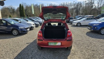 Renault Clio III Hatchback 5d 1.6 i 16V 88KM 2005 Renault Clio Benzyna 1.6, zdjęcie 14