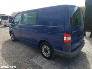 Volkswagen Caravelle T5 Caravelle Facelifting długi rozstaw osi 2.0 TDI 140KM 2010 Volkswagen Transporter dla osoby niepełnosprawnej, zdjęcie 3