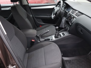 Skoda Octavia III Liftback 2.0 TDI 150KM 2016 Skoda Octavia 2.0 TDI, Salon Polska, VAT 23%, zdjęcie 8