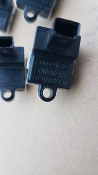 AUDI TT 8N0 SENZOR SLUNĚNÍ 8N0907539