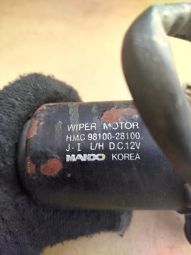 HYUNDAI LANTRA HMC9810028100 MOTOR STĚRAČE ZADNÍ +WTYCZKA ORIGINÁLNÍ