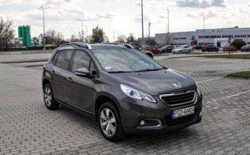 Peugeot 2008 I SUV 1.2 PureTech 110KM 2015 Peugeot 2008 2015 r. 1.2 Benzyna 110KM, zdjęcie 5