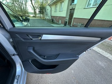 Skoda Superb 2017 Škoda Superb Skoda Superb 1.8 TSI 180 KM DSG Navi, zdjęcie 26
