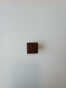 zaślepka kwadratowa 20 x 20 mm PVC brązowa