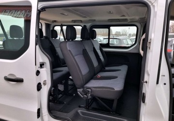 Opel Vivaro B Kombi Extra Long H1 2,9t 1.6 BiTurbo 125KM 2017 Opel Vivaro 1,6 Diesel 125km 6-Biegow Klima Serwis 9-osob 1.6 Diesel, zdjęcie 24