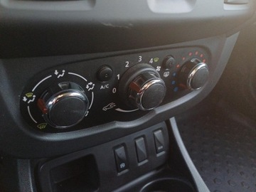 Dacia Duster I SUV Facelifting 1.6 SCe 114KM 2016 Dacia Duster 1.6 SCe S&amp;S I (2009-2017) 1.6 SCe S&amp;S, zdjęcie 23