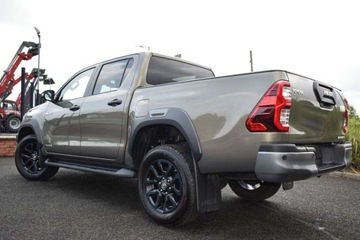 Toyota Hilux VIII Podwójna kabina Facelifting 2024 2.8 D-4D 204KM 2025 Toyota Hilux Pakiet holowniczy Pakiet Protection Invincible 2.8, zdjęcie 10
