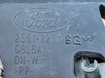 FORD FIESTA MK6 02-05 MASKA MŘÍŽKA CHRÓM
