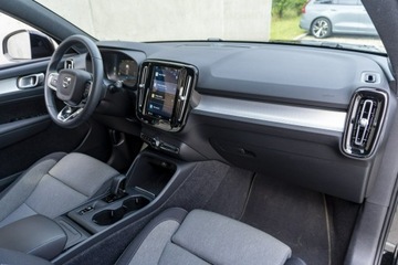 Volvo XC40 Crossover Facelifting 2.0 B3 163KM 2022 Volvo XC 40 B3 163KM FV23%, zdjęcie 11