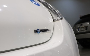 Nissan Leaf I Hatchback 5d Facelifting Elektryczny 109KM 2016 Nissan Leaf, zdjęcie 12