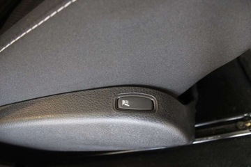 Dacia Lodgy Minivan Facelifting 1.2 TCe 115KM 2018 Dacia Lodgy 1,2 T bezn moc 115KM 7 osobowy , isofix navigacja 1.2 Benzyna, zdjęcie 16