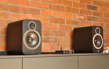 Q ACOUSTICS 3030i + DYNAVOICE CA802BT EXTRA STEREO