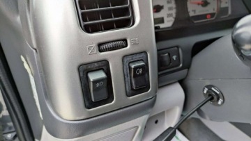 Mitsubishi Pajero III 2.5 TD 115KM 2005 Mitsubishi Pajero 2.5 D 116kM 4x4 Klimatronik Tempomat Czujniki Park. Hak, zdjęcie 25