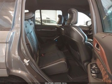 Jeep Grand Cherokee IV 2022 Jeep Grand Cherokee 2022 r., 3,6L SUMMIT 4X4 3.6 Benzyna 293KM, zdjęcie 10