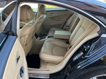 Mercedes CLS W219 Coupe 5.0 V8 (500) 306KM 2005 Mercedes-Benz CLS 5.0 benzyna 306 KM automat zarej w PL zadbany mozliw, zdjęcie 18