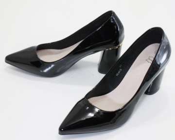 Petrokes насосы на черном Spitz Pillar 8-1 38