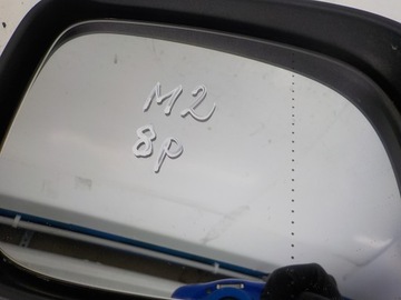 M2 VOLVO C30 ZRCÁTKO VNĚJŠÍ PRAVÉ 8 PINU