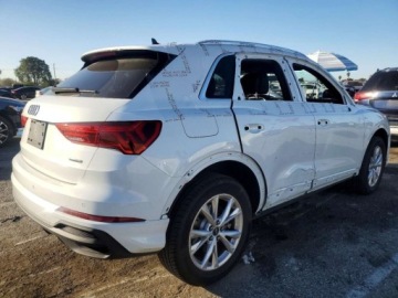 Audi Q3 II 2024 Audi Q3 2024r., Premium Plus S Line 45, 2L, od ubezpieczalni 2.0 Benzyna, zdjęcie 3