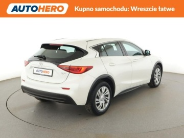 Infiniti Q30 1.5D 109KM 2017 Infiniti Q30 Bluetooth ks.serwisowa, zdjęcie 6