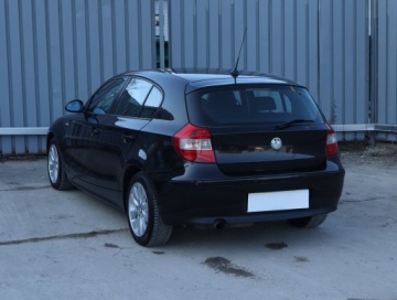 BMW Seria 1 E81/E87 Hatchback 5d E87 1.6 116i 115KM 2006 BMW 1 116i, Klima, Tempomat, Parktronic,ALU, zdjęcie 3