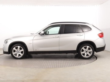 BMW X1 E84 Crossover xDrive18d 143KM 2012 BMW X1 xDrive18d, 4X4, Klima, Klimatronic, zdjęcie 2
