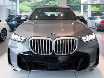 BMW X5 G05 SUV Facelifting 3.0 40d 352KM 2025 BMW X5 xDrive40d Sport Suv 3.0 (352KM) 2025, zdjęcie 3