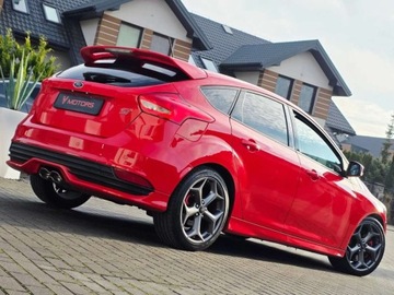 Ford Focus III ST Kombi 2.0 TDCi 185KM 2018 Ford Focus ___ST Performance___2.0TDCi 185KM BiXenon LED Skora Recaro Navi, zdjęcie 3