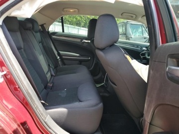 Chrysler 300C II 2022 Chrysler 300 Touring 2022 3.6l 3.6 Benzyna 292KM, zdjęcie 10