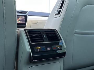 Skoda Superb III Liftback Facelifting 2.0 TSI 280KM 2023 Skoda Superb 2.0TSI 280KM L&amp;K 4X4 DSG l Kamery 36, zdjęcie 31