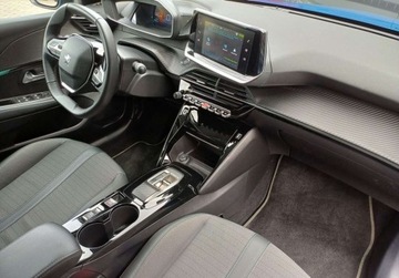 Peugeot 208 II e-208 Elektryczny 136KM 2022 Peugeot 208 e-208 ALLURE PACK 136 KM DEMO Serwis w ASO Gwarancja FV23, zdjęcie 13